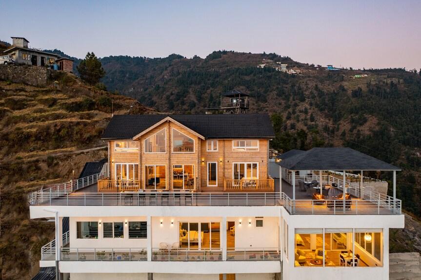 Soul Stories Luxury Villas & Resort near Dhanaulti